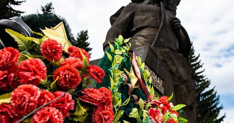 разведчик Николай Кузнецов фонд Святой Екатерины Екатеринбург памятник