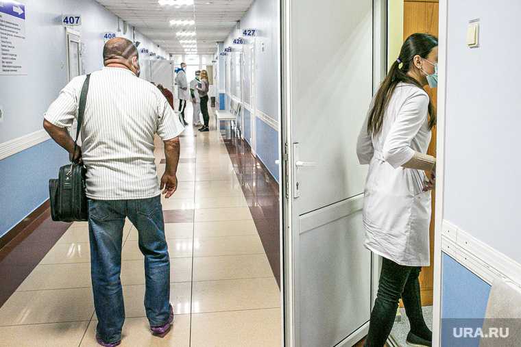 отставки скандальная больница коронавирус Екатеринбург