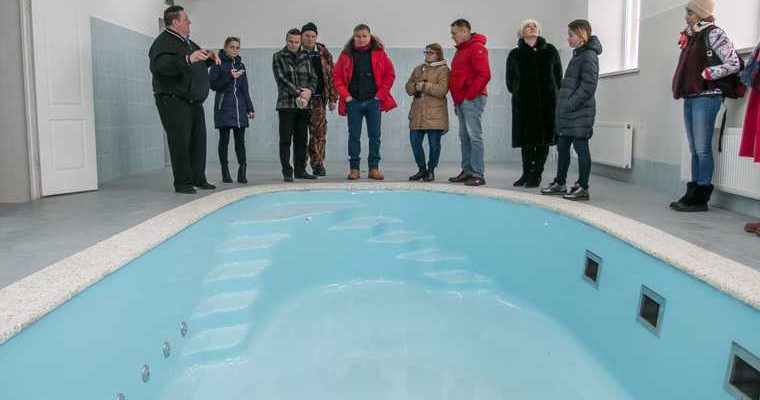 новости хмао утонул ребенок чуть не утонул в школьном бассейне возбудили уголовное дело школа номер 31 в сургуте чп инцидент